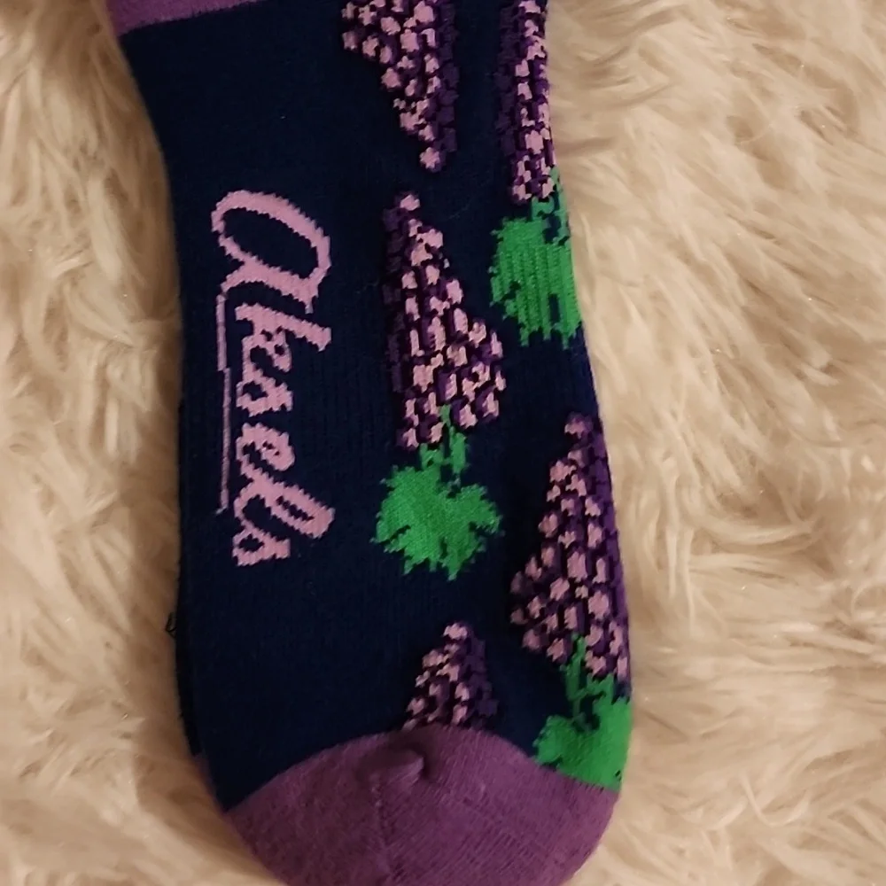 Aksels Purple and Green Grape Pattern Socks Brand New One Size Fits Most